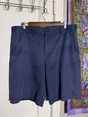 IZOD Golf Navy Performance Shorts - Size 36